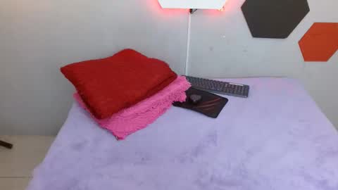 Snapshot of salomeswet chatting on 12.19.24 martina online show from 12.19.24