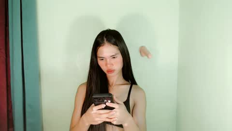 Snapshot of salsallera69x chatting on 02.15.25 salsallera69x online show from 02.15.25