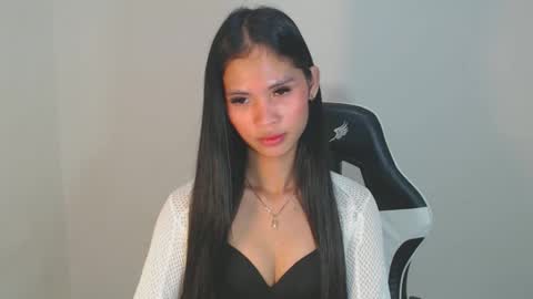 Snapshot of salsallera69x chatting on 10.21.25 salsallera69x online show from 10.21.25