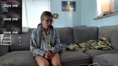 Salty Captain 69  Hat Girl 69 online show from 10.09.25