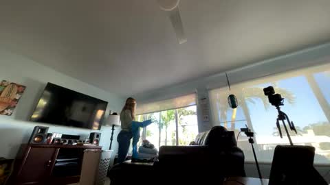 Salty Captain 69  Hat Girl 69 online show from 11.01.25