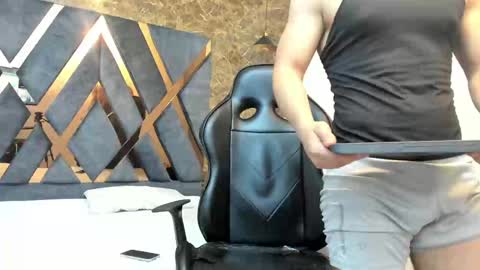 SALVATORE online show from 12.07.24