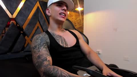 SALVATORE online show from 11.02.25