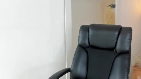 salvatore  online show from 10.15.25