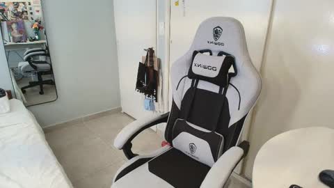 salvatore_montt online show from 11.29.25