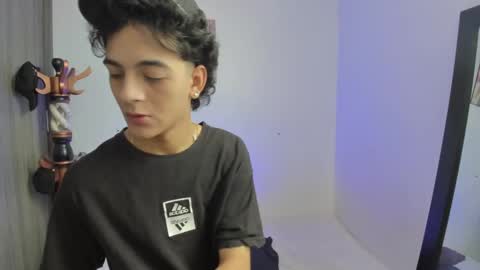 sam__cute online show from 01.11.25