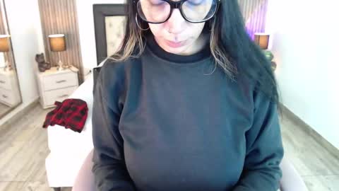 SAM MANSON online show from 01.07.25