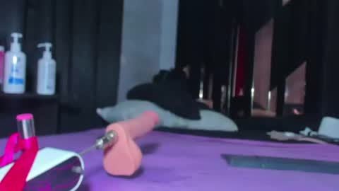 sam_naughty18 online show from 07.02.26