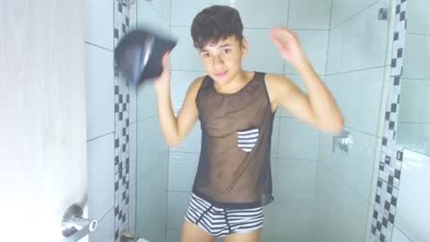 sam_tnt9 online show from 06.18.26