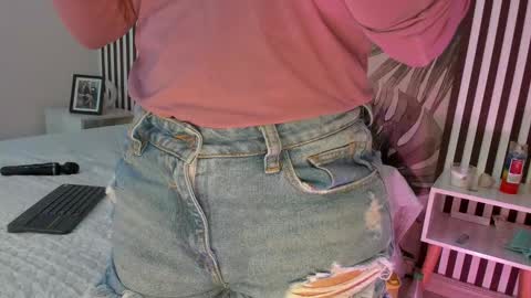 Snapshot of samaantha_white_ chatting on 10.13.25 Samaantha online show from 10.13.25