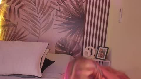 Samaantha  online show from 11.22.25