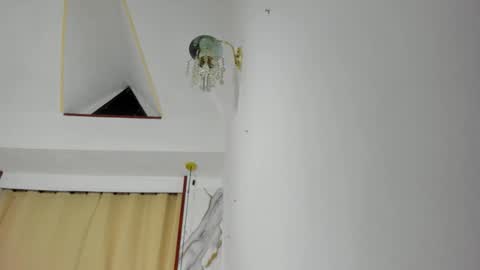 Snapshot of samaelandlilitt chatting on 09.29.25 samaelandlilitt online show from 09.29.25