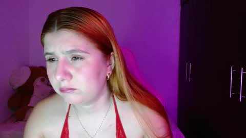 Snapshot of samanta_0277 chatting on 10.12.25 samanta_0277 online show from 10.12.25