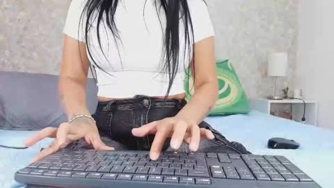 Samanta online show from 10.05.25