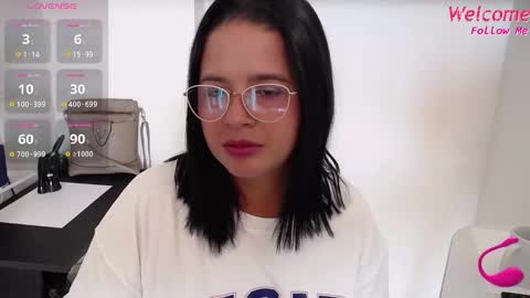 Snapshot of samanta_owen chatting on 12.02.24 SAMANTA OWEN online show from 12.02.24