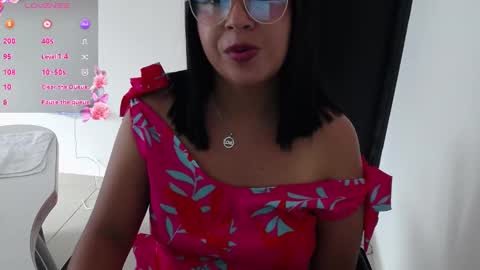 Snapshot of samanta_owen chatting on 02.01.25 SAMANTA OWEN online show from 02.01.25