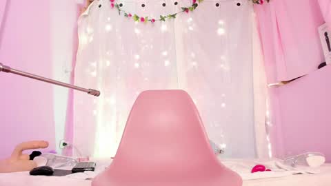 Snapshot of samanta_roberts1 chatting on 01.06.25 Samanta online show from 01.06.25