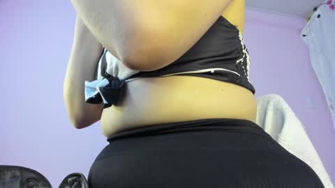 Snapshot of samanta_roberts1 chatting on 01.10.25 Samanta online show from 01.10.25