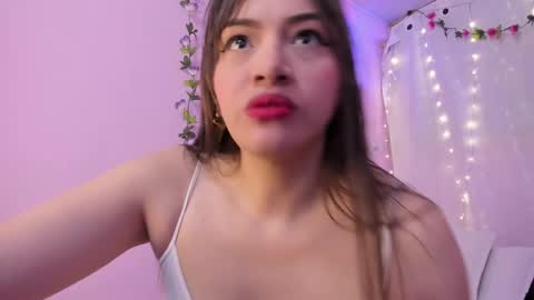 Snapshot of samanta_roberts1 chatting on 02.09.25 Samanta online show from 02.09.25