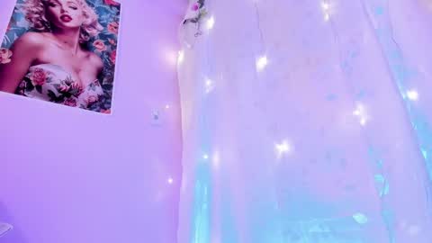 Snapshot of samanta_roberts1 chatting on 03.03.25 Samanta online show from 03.03.25