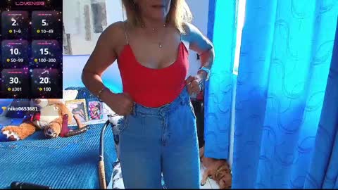 Snapshot of samanta_stone69 chatting on 12.05.24 Samanta Stone online show from 12.05.24
