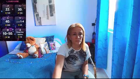Snapshot of samanta_stone69 chatting on 12.06.24 Samanta Stone online show from 12.06.24