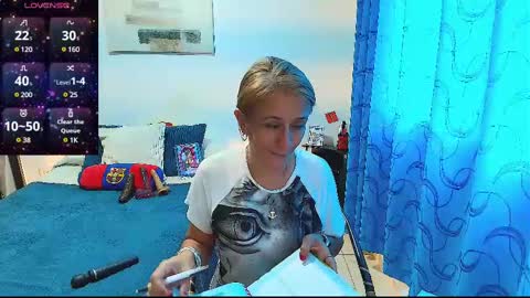 Snapshot of samanta_stone69 chatting on 02.26.25 Samanta Stone online show from 02.26.25