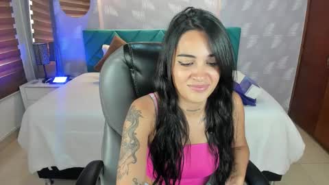 natalia online show from 10.22.25