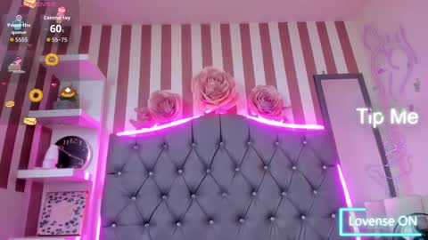 Snapshot of samantha_evans_18 chatting on 10.24.25 Samantha online show from 10.24.25