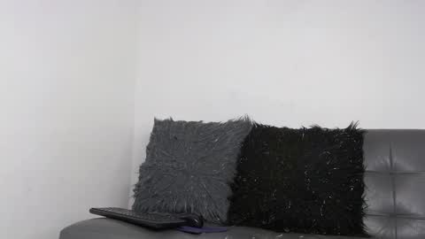 samantha_vaker online show from 03.17.26