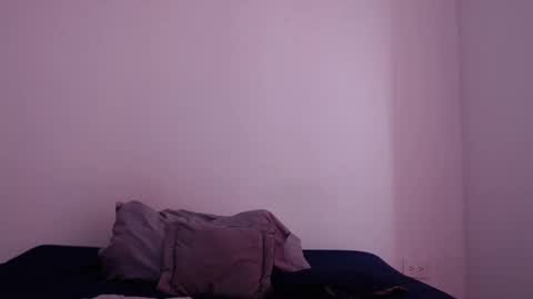 Snapshot of samanthaa_08 chatting on 11.20.25 Samantha online show from 11.20.25