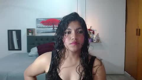 Snapshot of samanthaa_8_ chatting on 04.16.26 samanthaa_8_ online show from 04.16.26