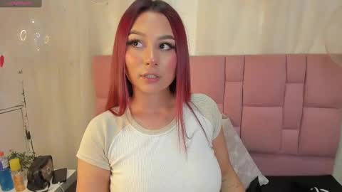 Snapshot of samanthaa_black chatting on 02.25.25 Sam online show from 02.25.25