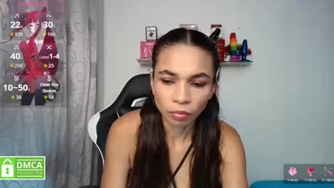 Snapshot of samanthaa_queen chatting on 06.10.26 sam online show from 06.10.26