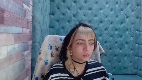 Snapshot of samanthaa_smitth chatting on 10.08.25 Samantha Smitth online show from 10.08.25