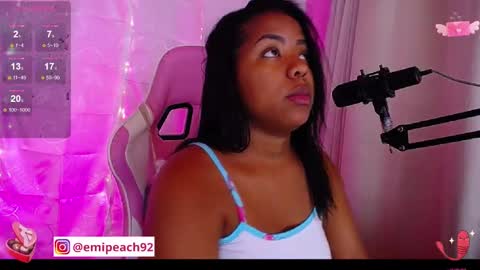 Snapshot of samanthabloom570089 chatting on 02.17.25 Samantha Bloom  online show from 02.17.25