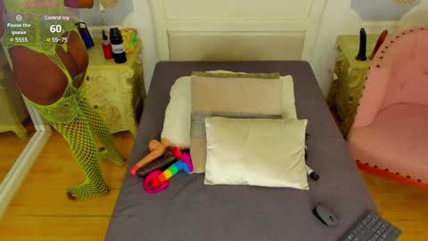 Samantha online show from 01.14.25