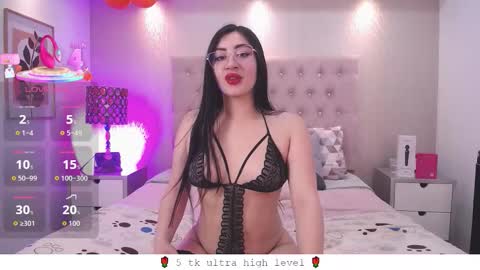 Snapshot of samanthacarteer chatting on 10.25.25 Samantha online show from 10.25.25