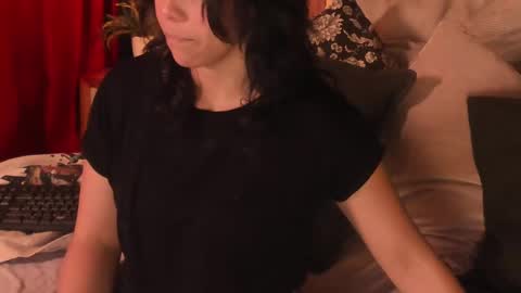 Snapshot of samanthadela chatting on 10.02.25 SAMM online show from 10.02.25