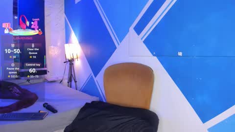 Snapshot of samanthaferrer chatting on 10.05.25 Samantha Ferrer online show from 10.05.25