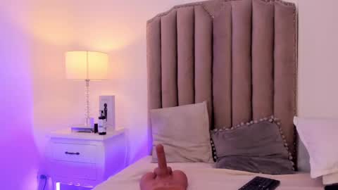 Samantha online show from 01.23.25