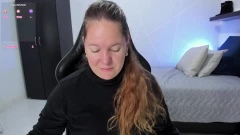 Samantha samy online show from 10.27.25