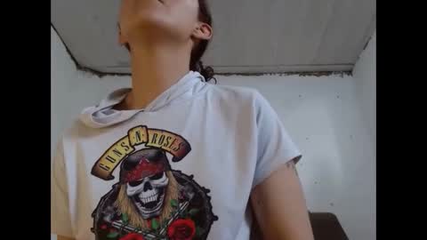 Snapshot of samanthamoonsx chatting on 10.21.25 Samantha online show from 10.21.25