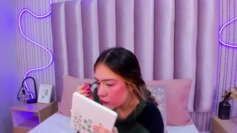 Alejandra  online show from 11.07.25