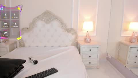 Samantha  online show from 11.24.25