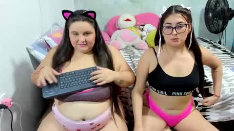 Snapshot of samanthasophie chatting on 10.15.25 SamanthaSophie  online show from 10.15.25