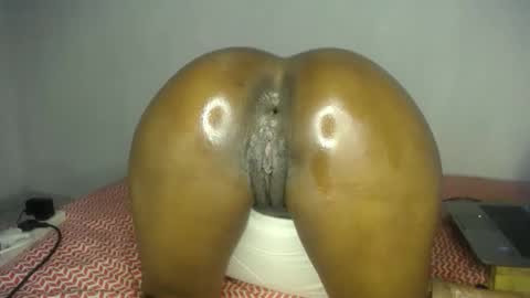 Snapshot of samanthjey chatting on 02.13.26 manth online show from 02.13.26