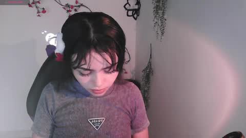 Samara   Please remeber follow me and rate me - thumbs up online show from 04.08.26