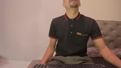 Sarama  Eithan online show from 09.13.25
