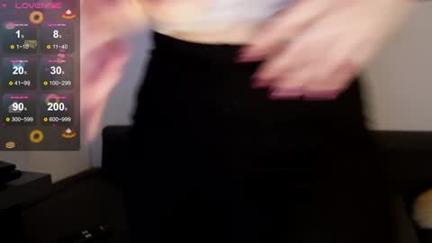 Snapshot of samarafromthewell chatting on 01.20.25 Samara From The Well online show from 01.20.25